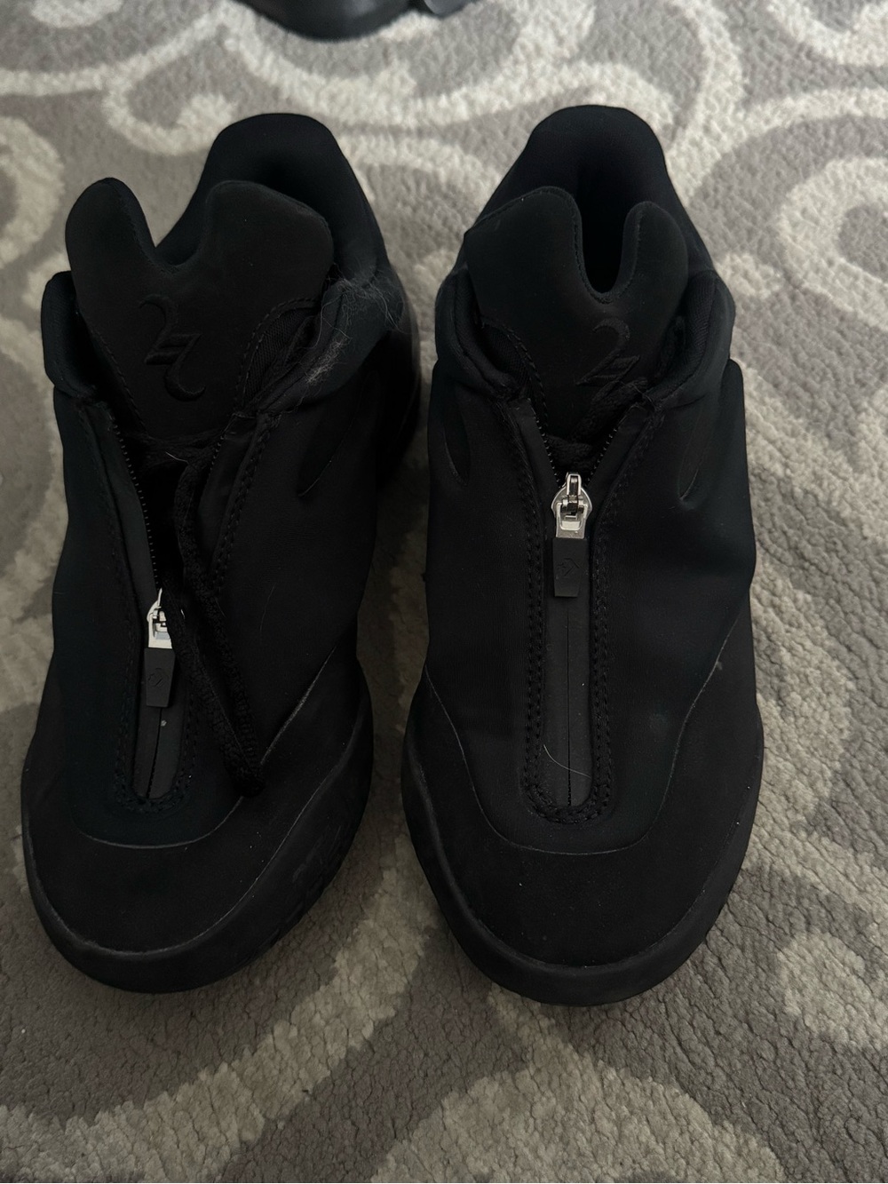 Converse Kids Black Front-Zip Slip-On Sneakers